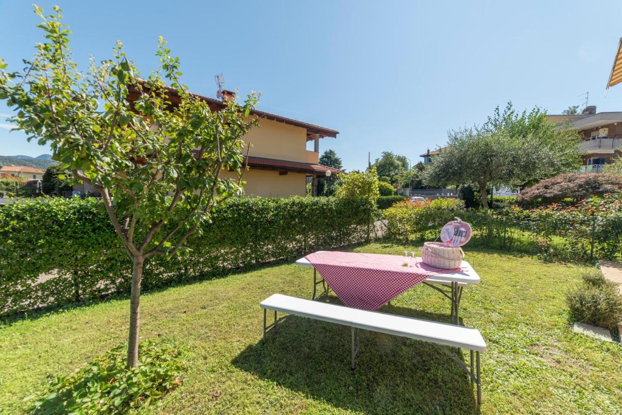 La Feriolina - Appartamento Al Lago Con Giardino Privato Baveno Ngoại thất bức ảnh